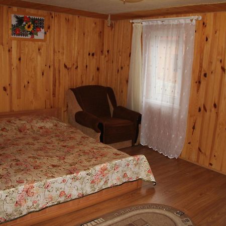 Kray Dorogy Villa Jaremcse Szoba fotó